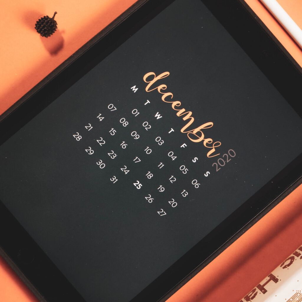 December 2020 calendar wallpapers for MacBook, iPad and iPhones